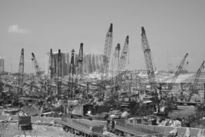 Sumeya was bij explosie Beiroet, vult nu containers vol hulp